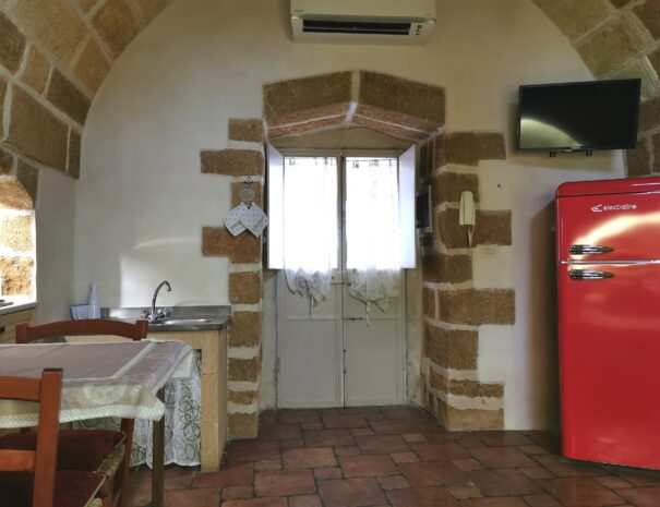 caratteristica porta storica della pajara