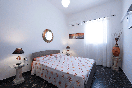 Il Faro Bilocale a leuca camera da letto